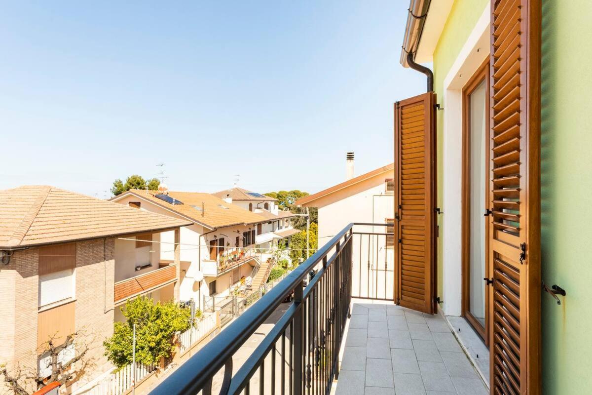 Casa Lilly Apartment Porto Sant'Elpidio Ngoại thất bức ảnh